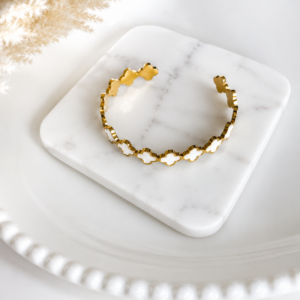Gold Clover Elegance Bangle - Stainless Steel